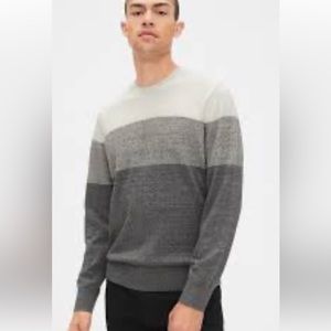 Gap Mainstay crewneck men’s colour block sweater, Size XL